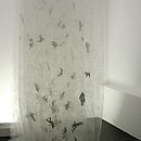 Avalanche, 2007 Rauminstallation: papier calque, Cerex, Neon, H ca. 2,3m